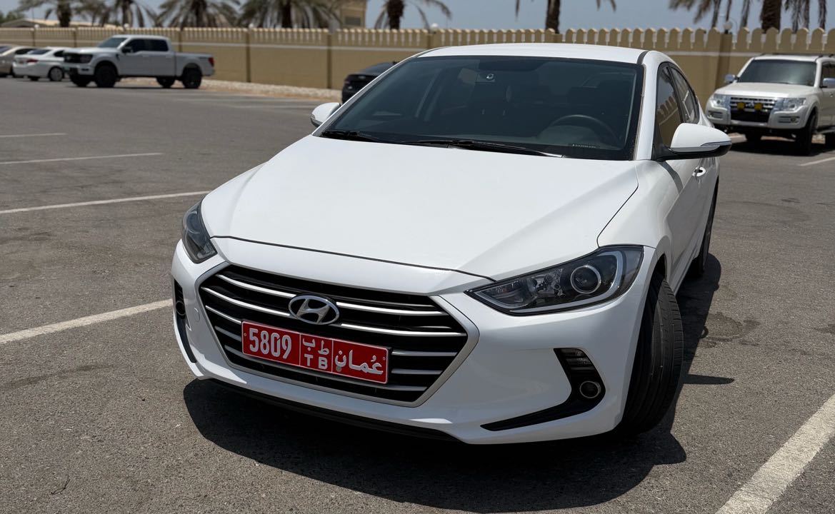 HYUNDAI ELANTRA 2018