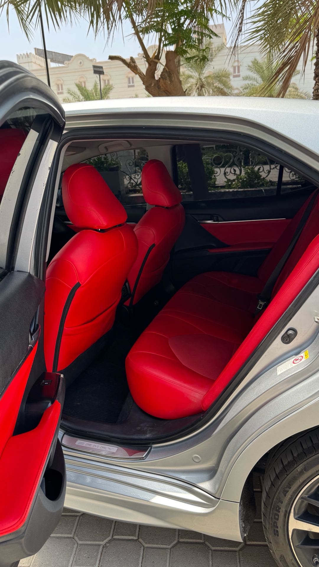 Car Image 2018 TOYOTA CAMRY XSE