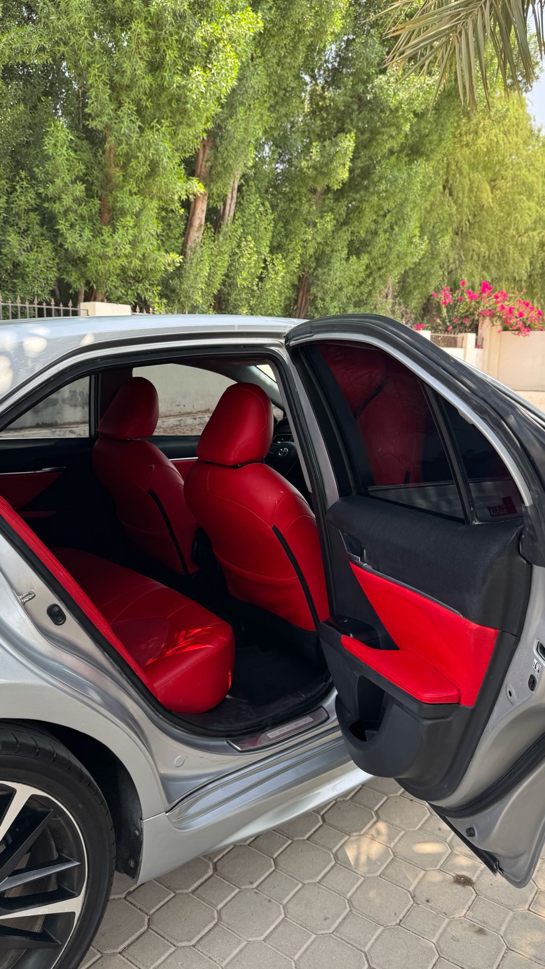 Car Image 2018 TOYOTA CAMRY XSE