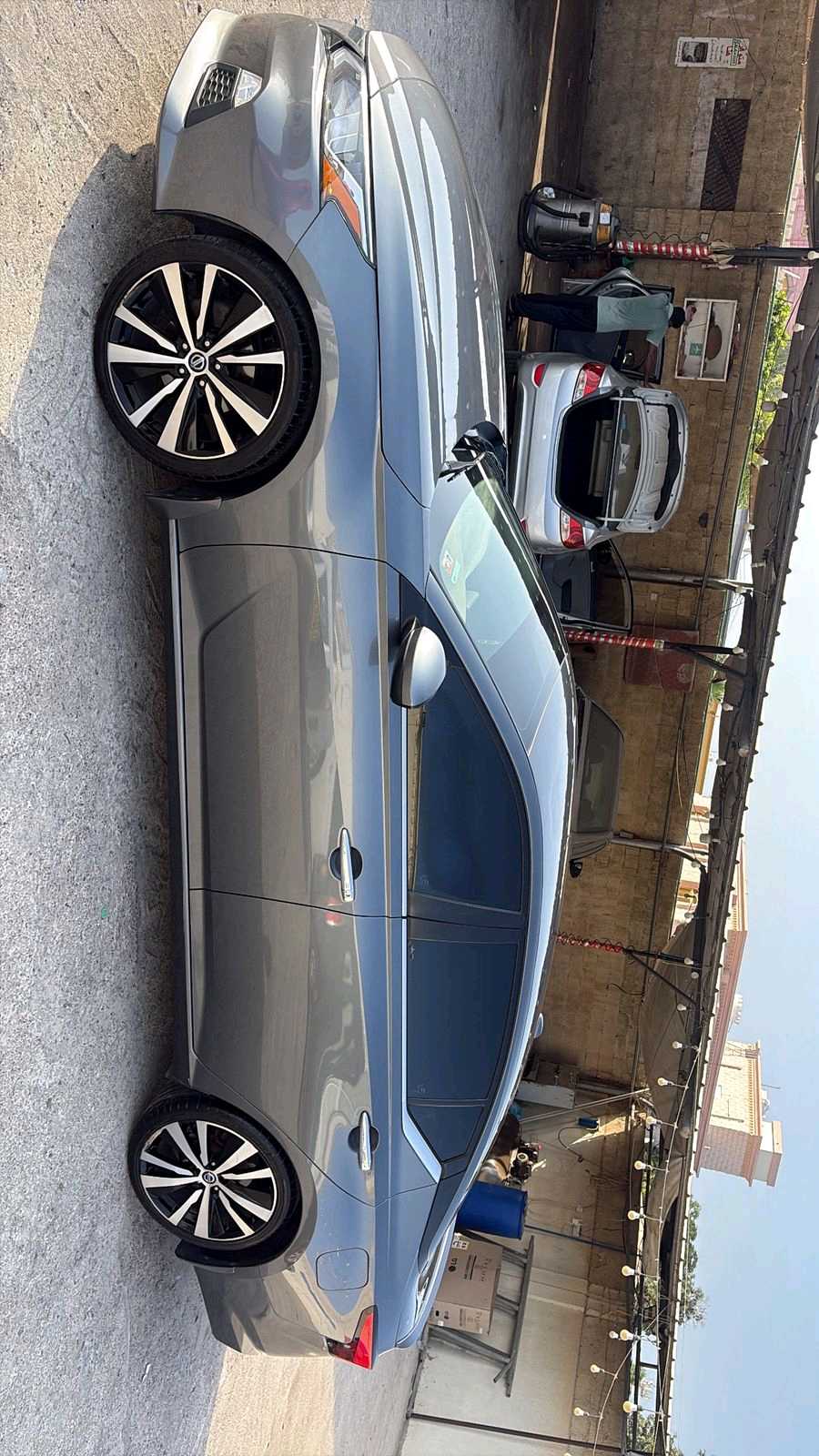 Car Image 2020 NISSAN ALTIMA SL