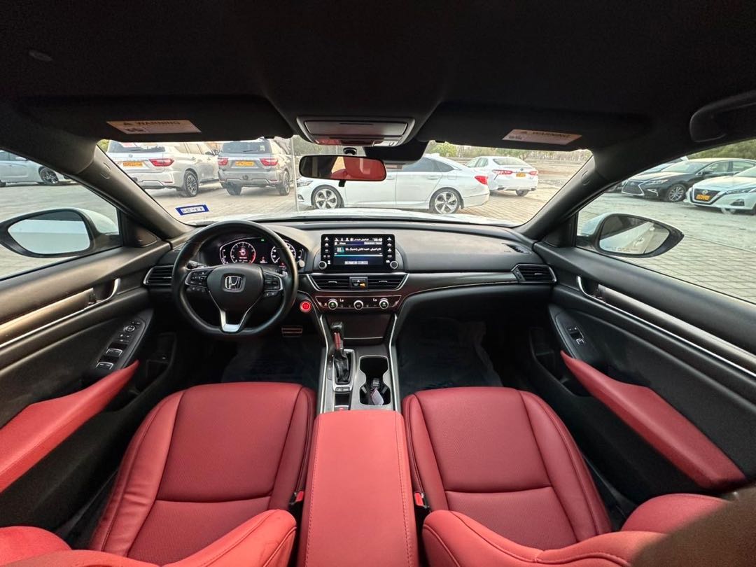 Car Image 2018 HONDA ACCORD SPORT