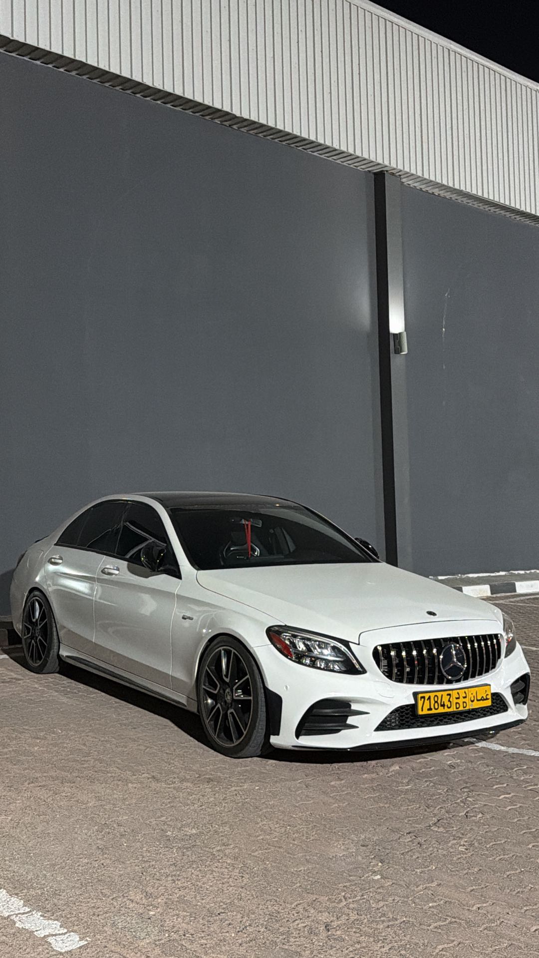 Car Image 2019 MERCEDES C Class 43