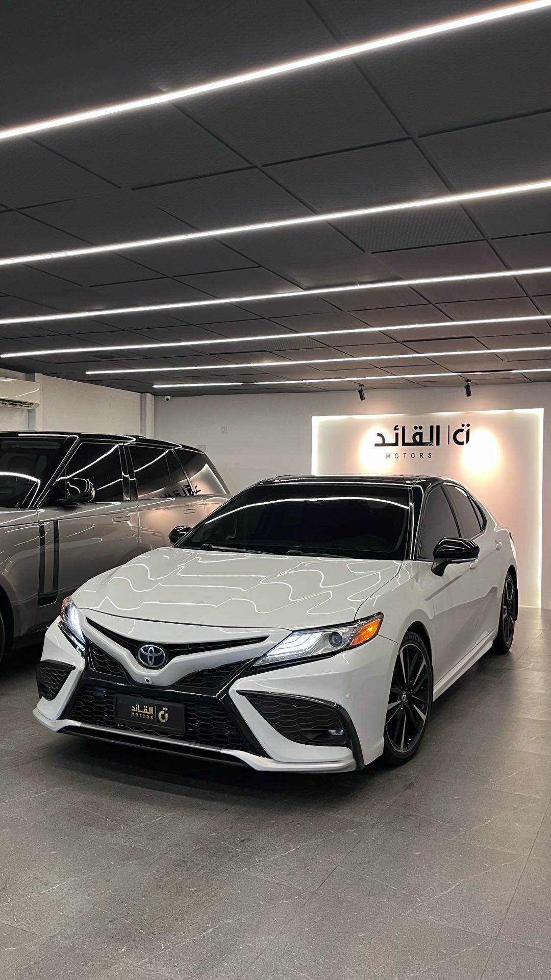 Car Image 2018 TOYOTA CAMRY XSE