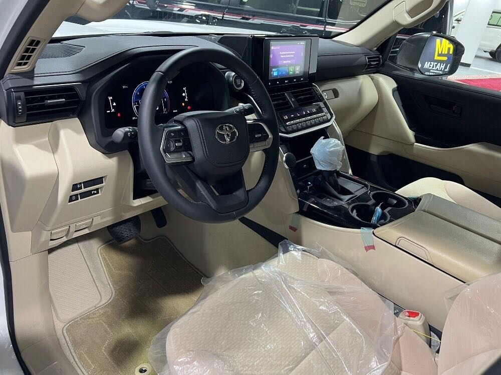 Car Image 2026 TOYOTA LAND CRUISER GX