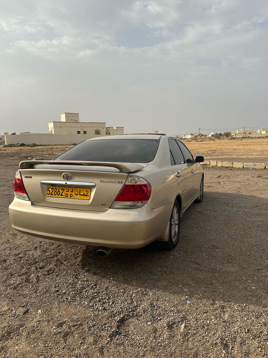 Car Image 2005 TOYOTA CAMRY LE