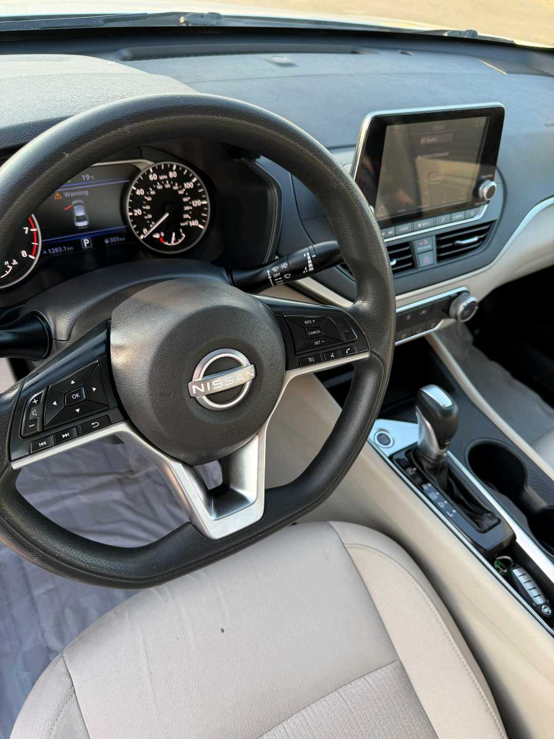 Car Image 2019 NISSAN ALTIMA S