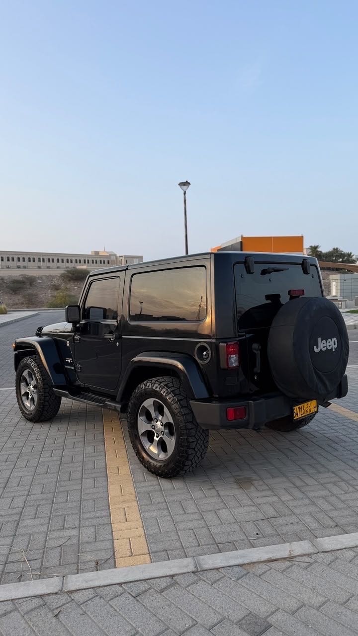 Car Image 2016 JEEP WRANGLER SAHARA