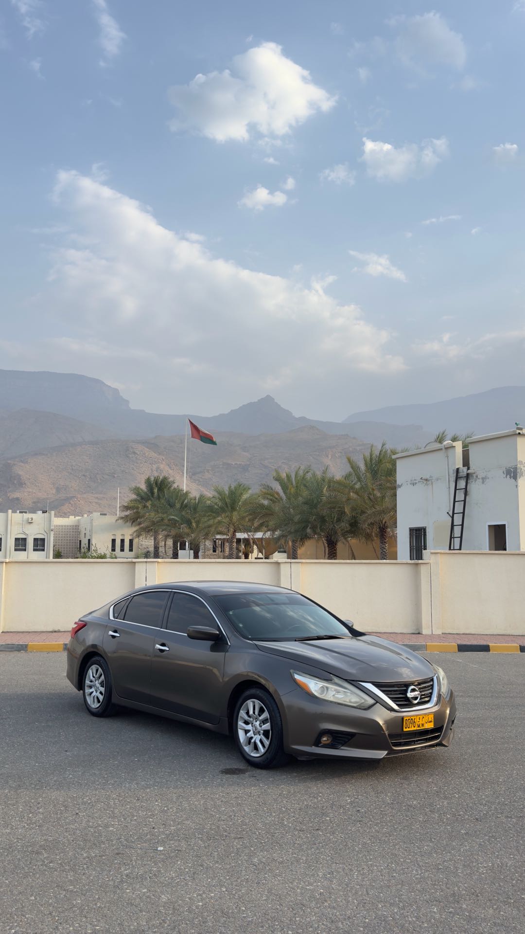 Car Image 2016 NISSAN ALTIMA SV