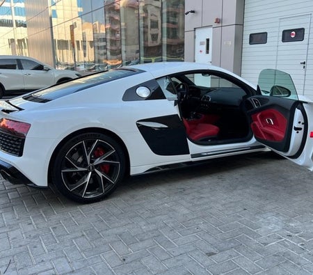 AUDI R8 2023