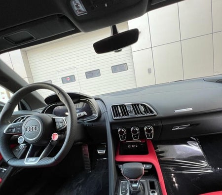 AUDI R8 2023