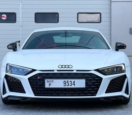 AUDI R8 2023