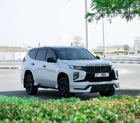 MITSUBISHI MONTERO 2026