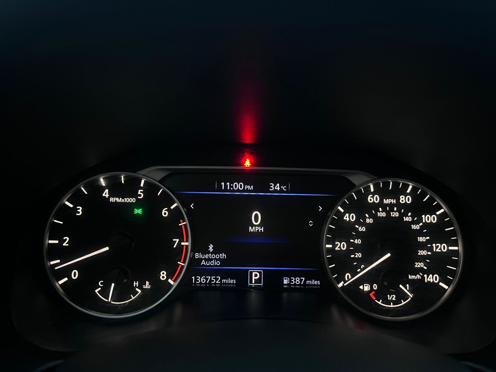 Car Image 2019 NISSAN ALTIMA SR