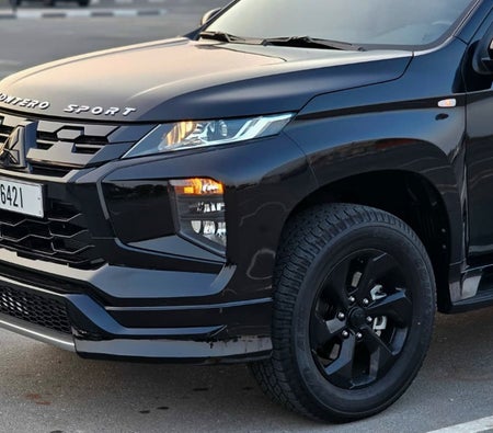 MITSUBISHI MONTERO 2025
