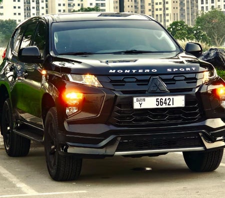 MITSUBISHI MONTERO 2025