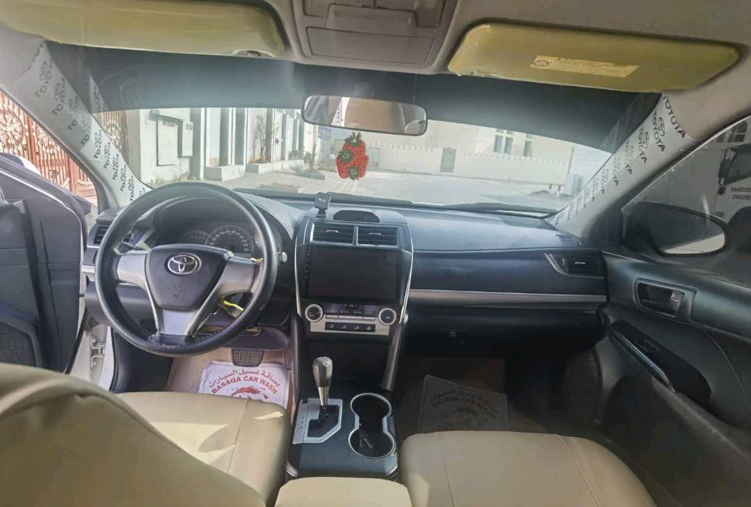 Car Image 2015 TOYOTA CAMRY GL