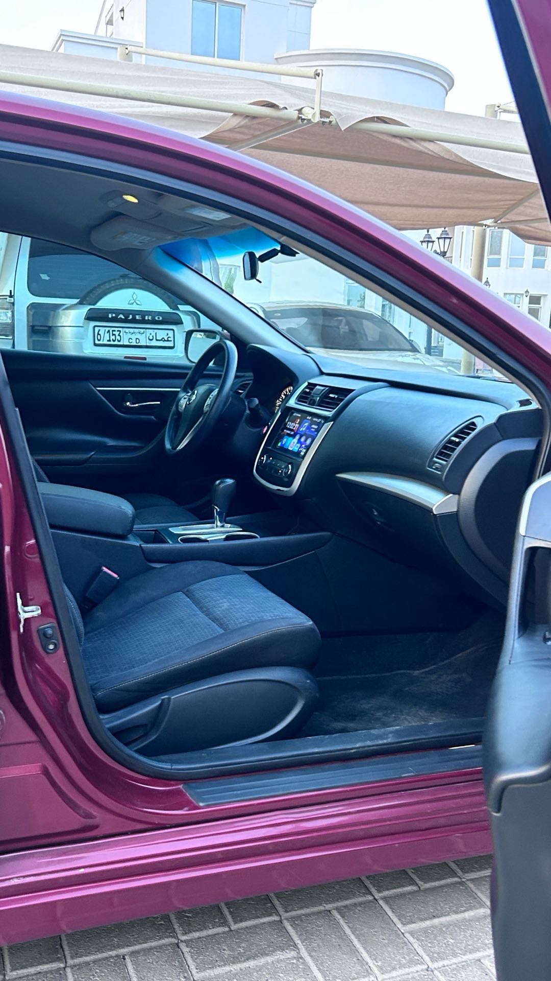 Car Image 2016 NISSAN ALTIMA SR
