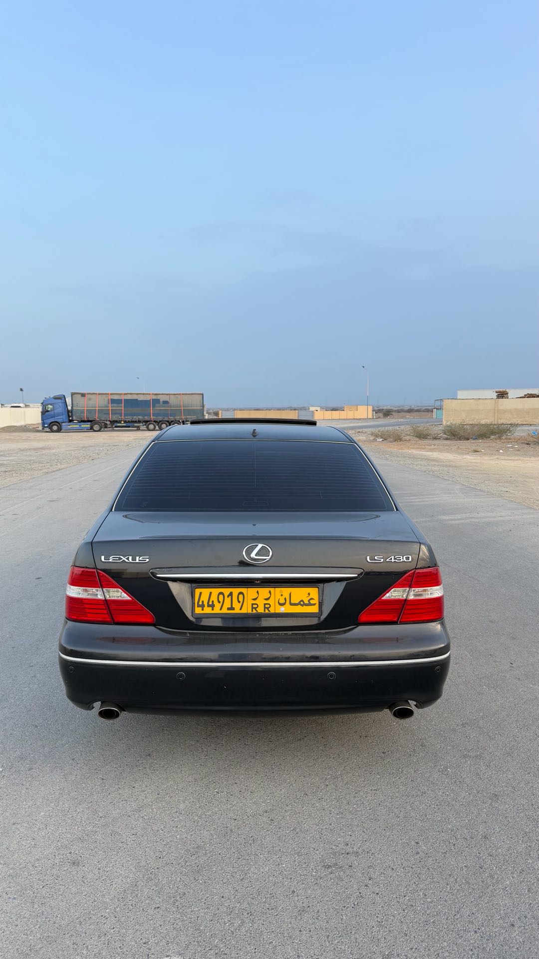 Car Image 2004 LEXUS LS 430