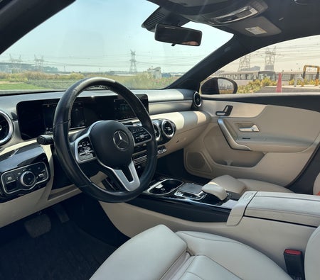 MERCEDES GLC CLASS 2021