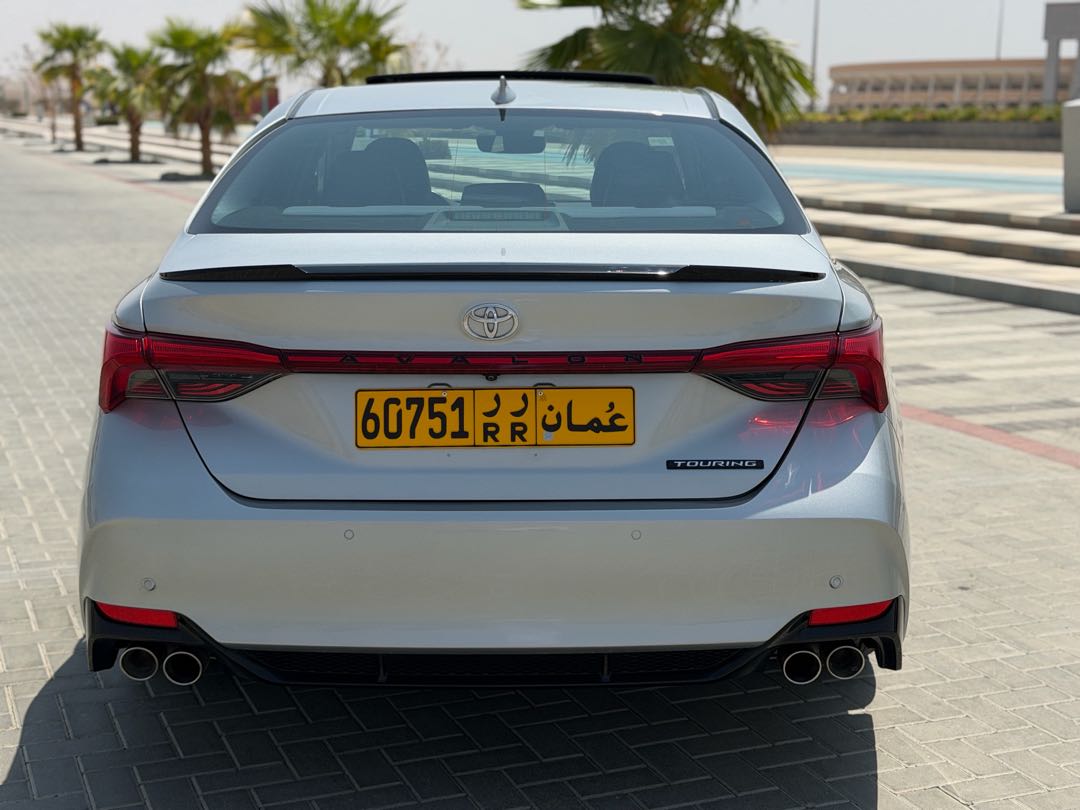Car Image 2019 TOYOTA AVALON TOURING
