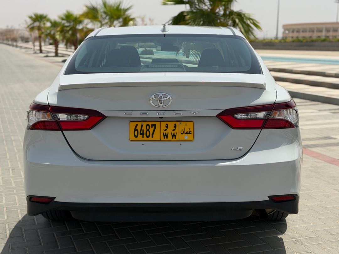 Car Image 2023 TOYOTA CAMRY LE