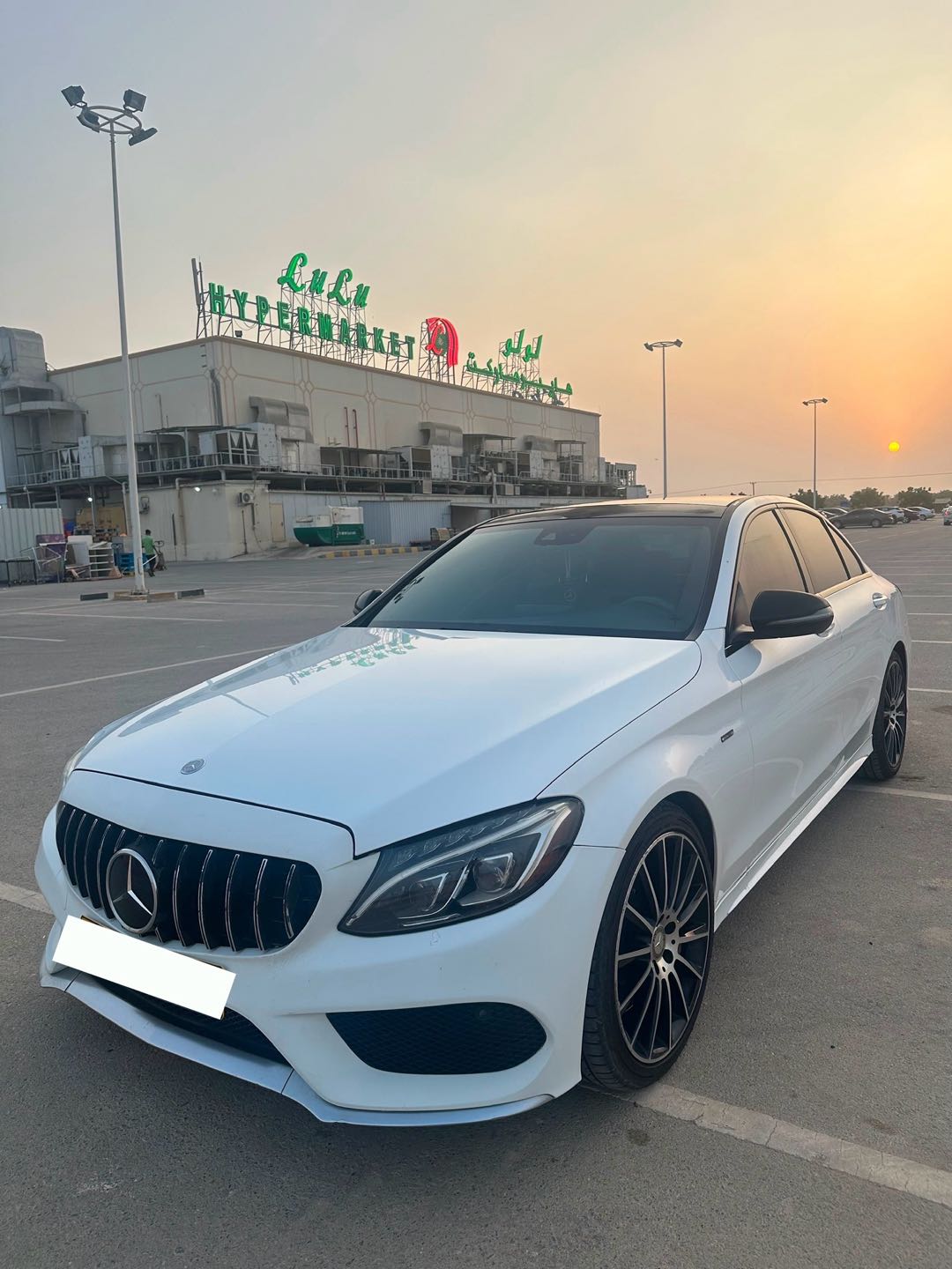 Car Image 2016 MERCEDES C Class 450
