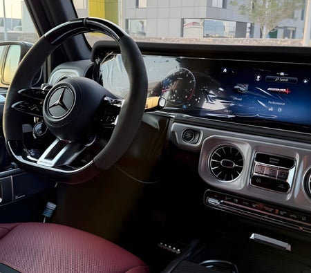 MERCEDES G CLASS 2025