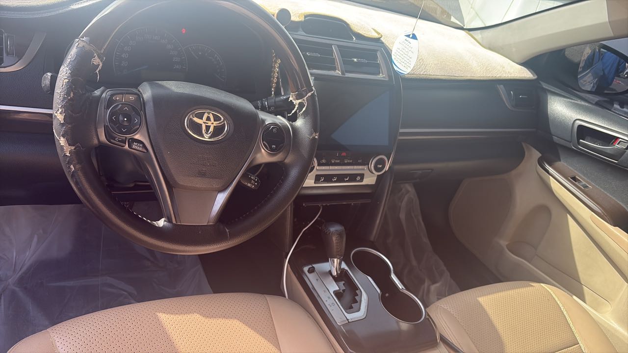 Car Image 2013 TOYOTA CAMRY GL
