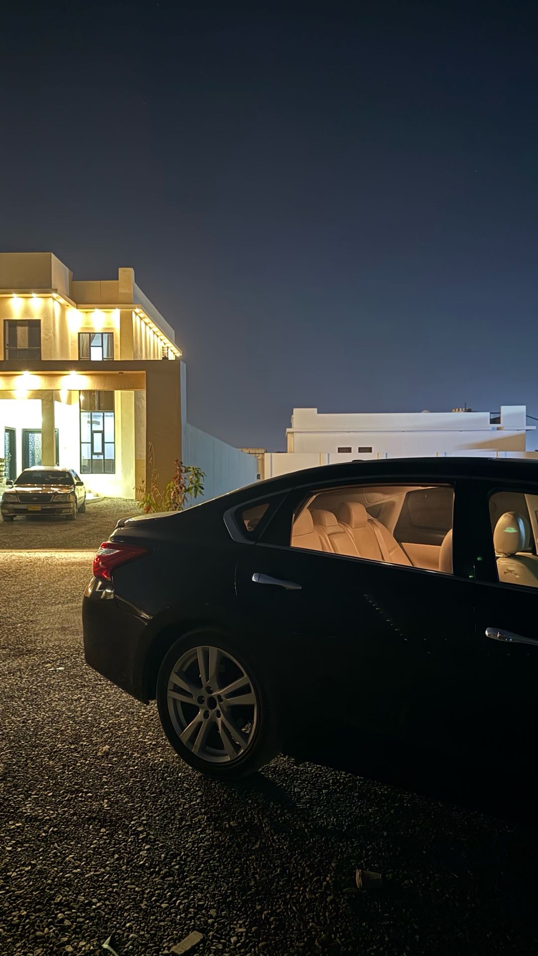 Car Image 2017 NISSAN ALTIMA SL