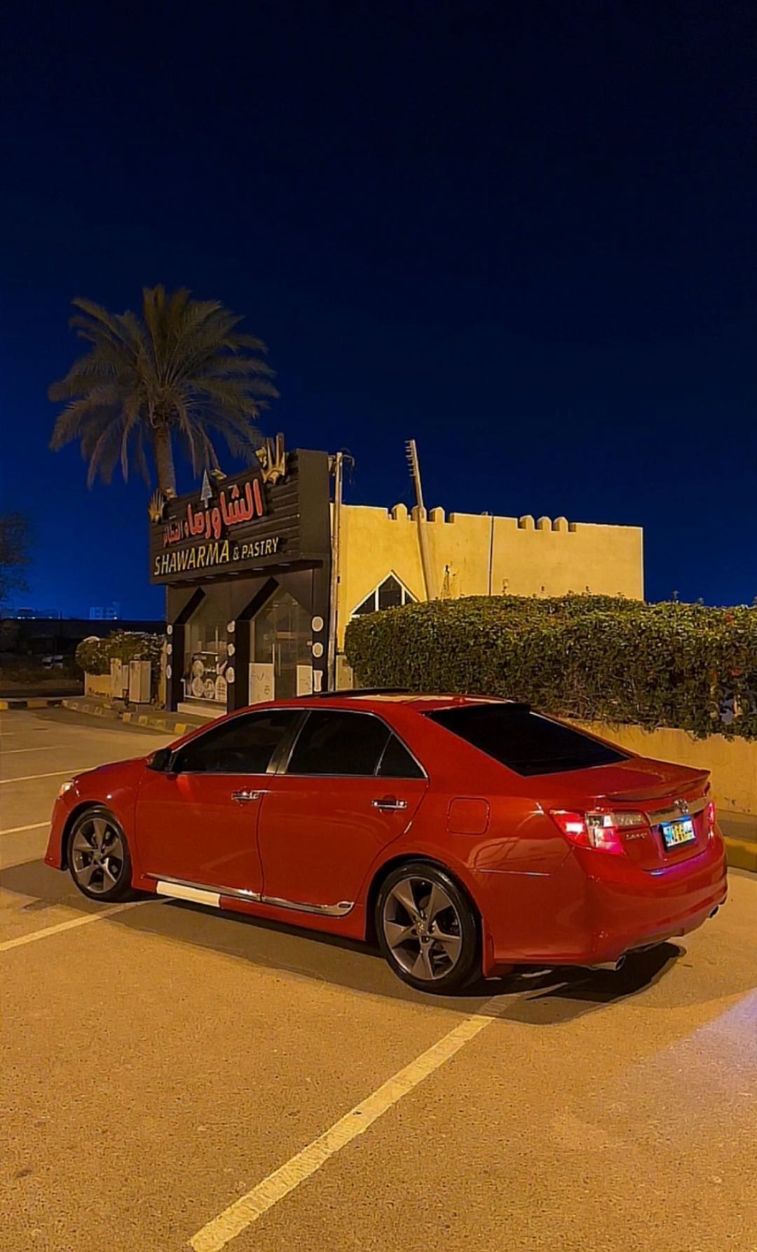 Car Image 2013 TOYOTA CAMRY SE