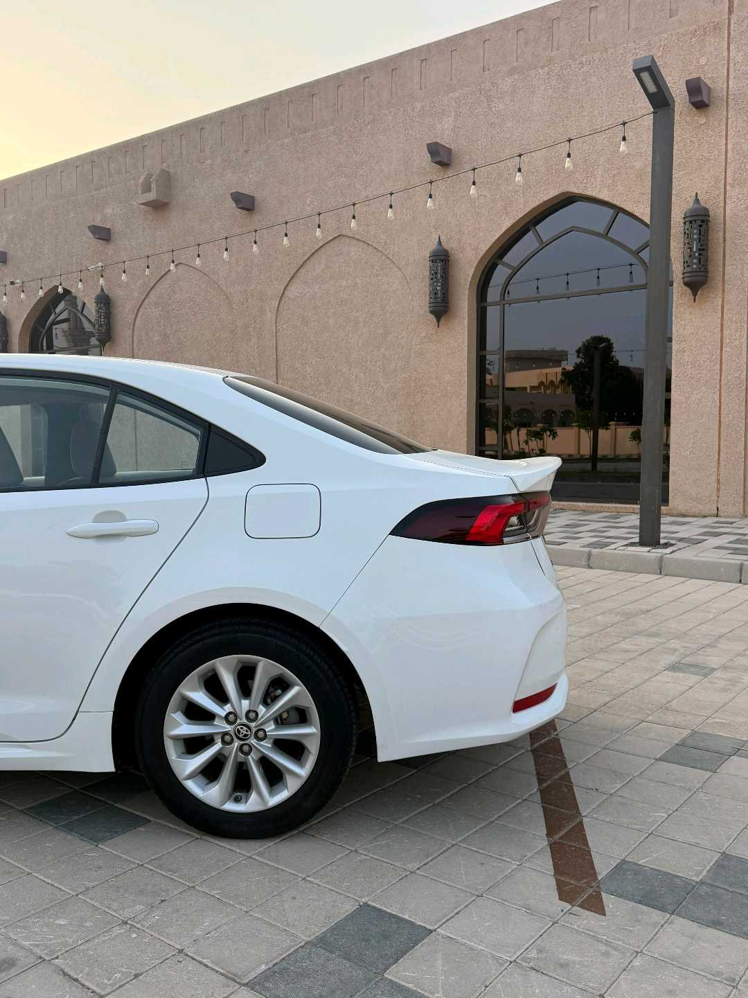 Car Image 2020 TOYOTA COROLLA XLI