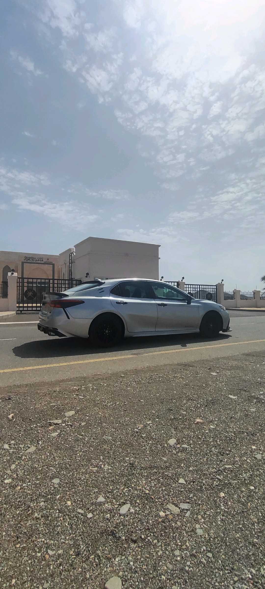 Car Image 2020 TOYOTA CAMRY SE