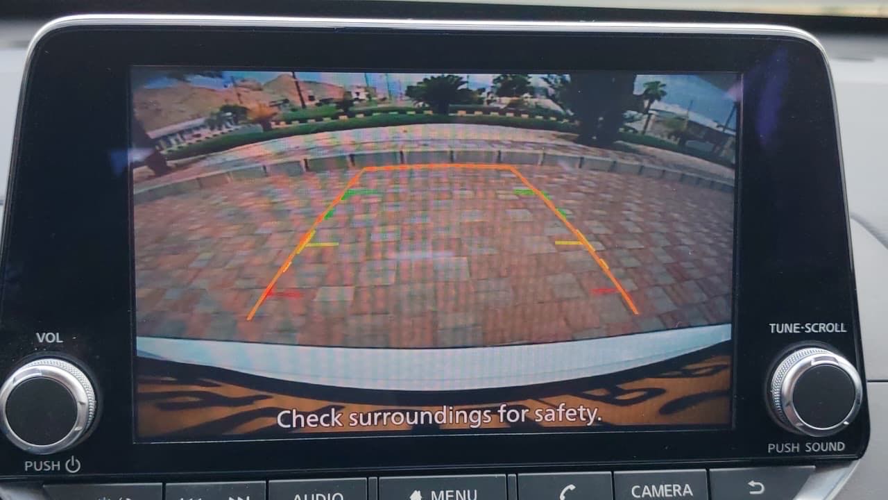 Car Image 2019 NISSAN ALTIMA SR