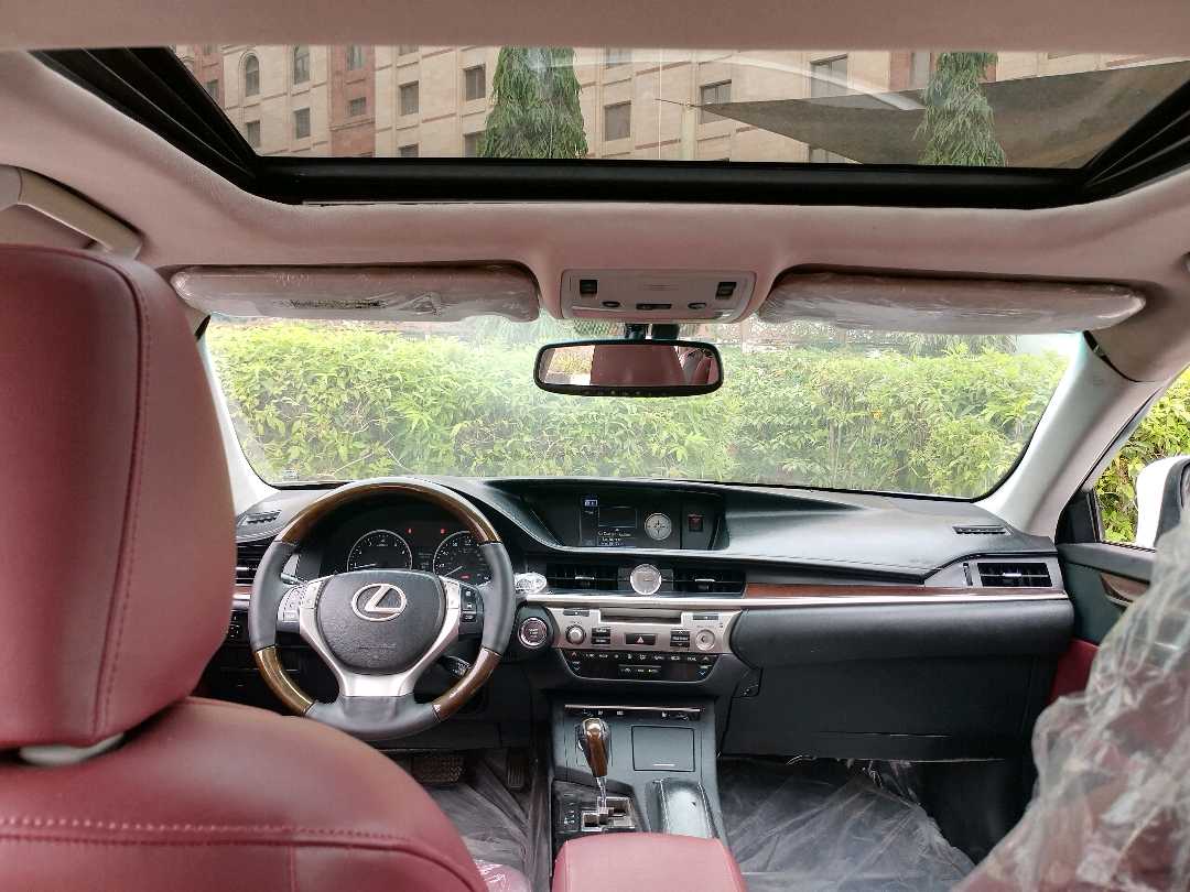 Car Image 2013 LEXUS ES 350