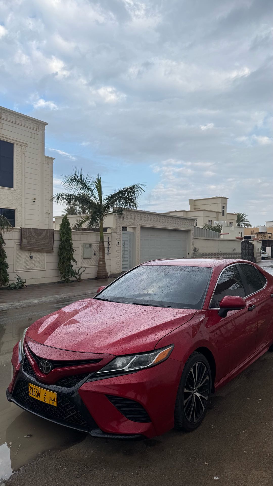 Car Image 2019 TOYOTA CAMRY SE