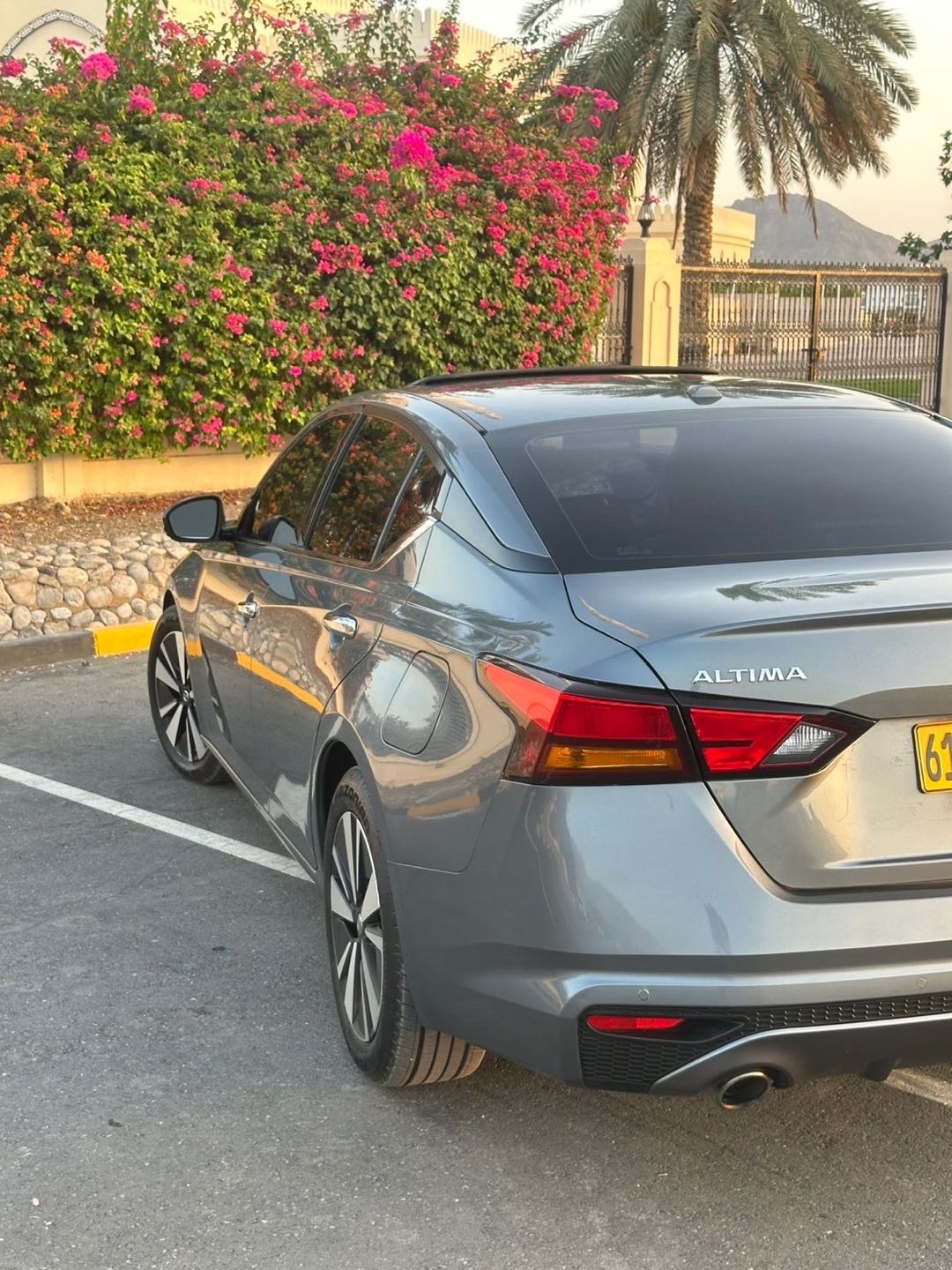 Car Image 2019 NISSAN ALTIMA SL