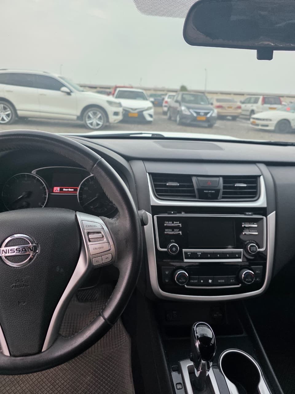 Car Image 2018 NISSAN ALTIMA SV