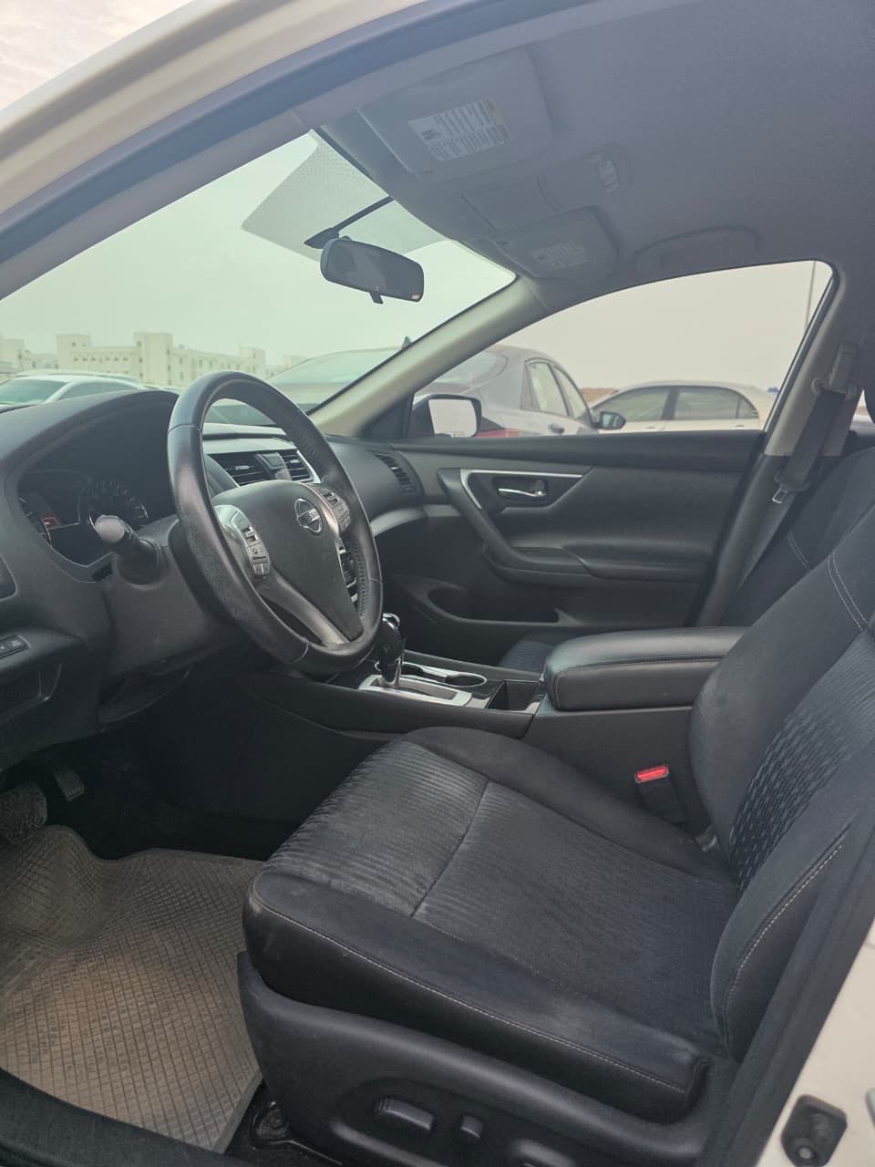 Car Image 2018 NISSAN ALTIMA SV