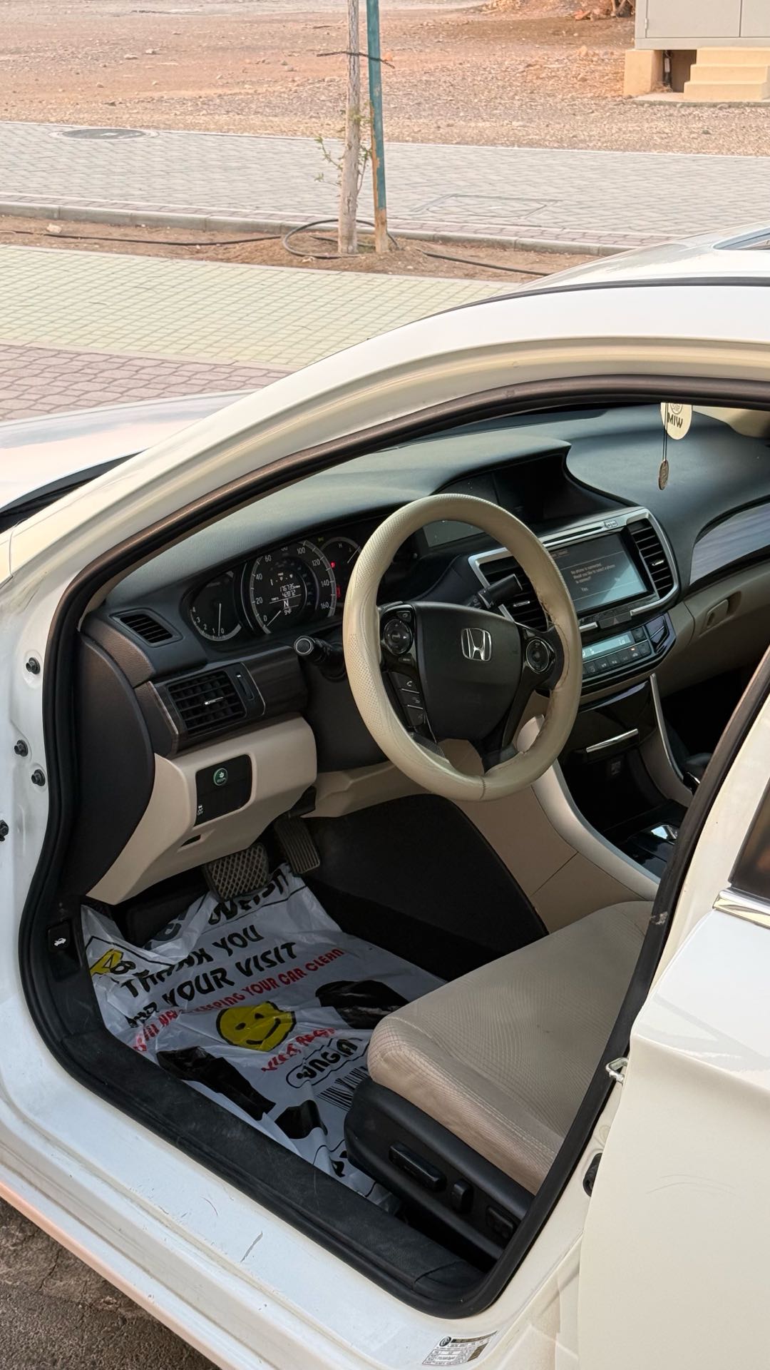 Car Image 2017 HONDA ACCORD EX