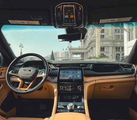 JEEP GRAND CHEROKEE 2023