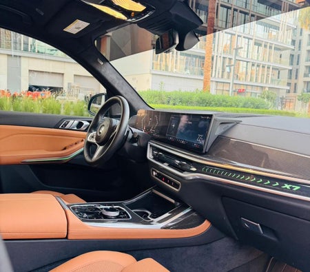 BMW X7 2024