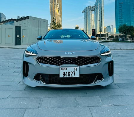 KIA STINGER 2023