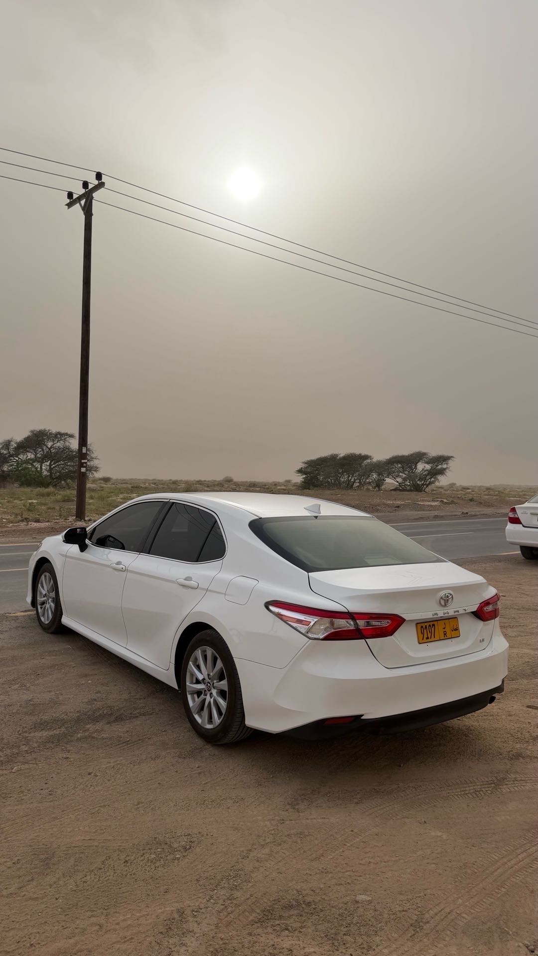 Car Image 2018 TOYOTA CAMRY LE
