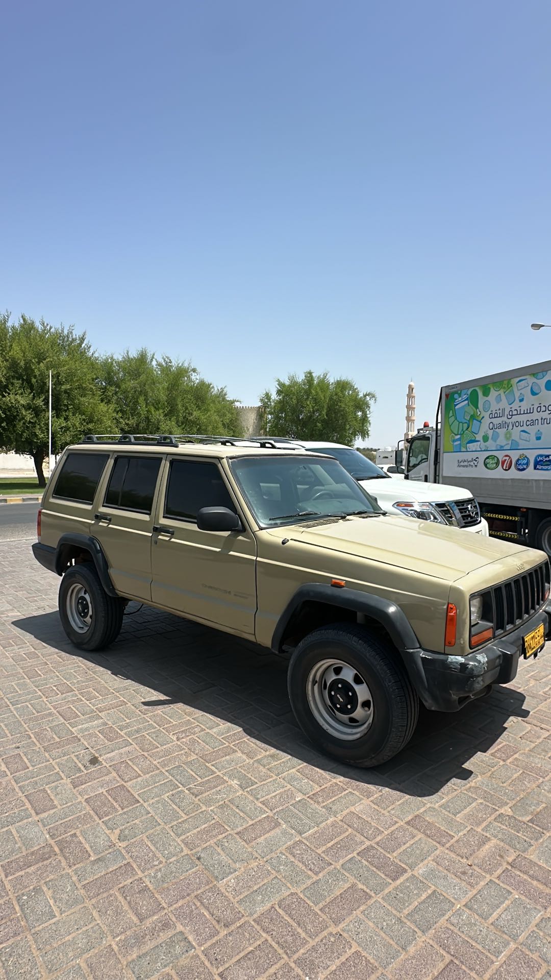 Car Image 1999 JEEP CHEROKEE 