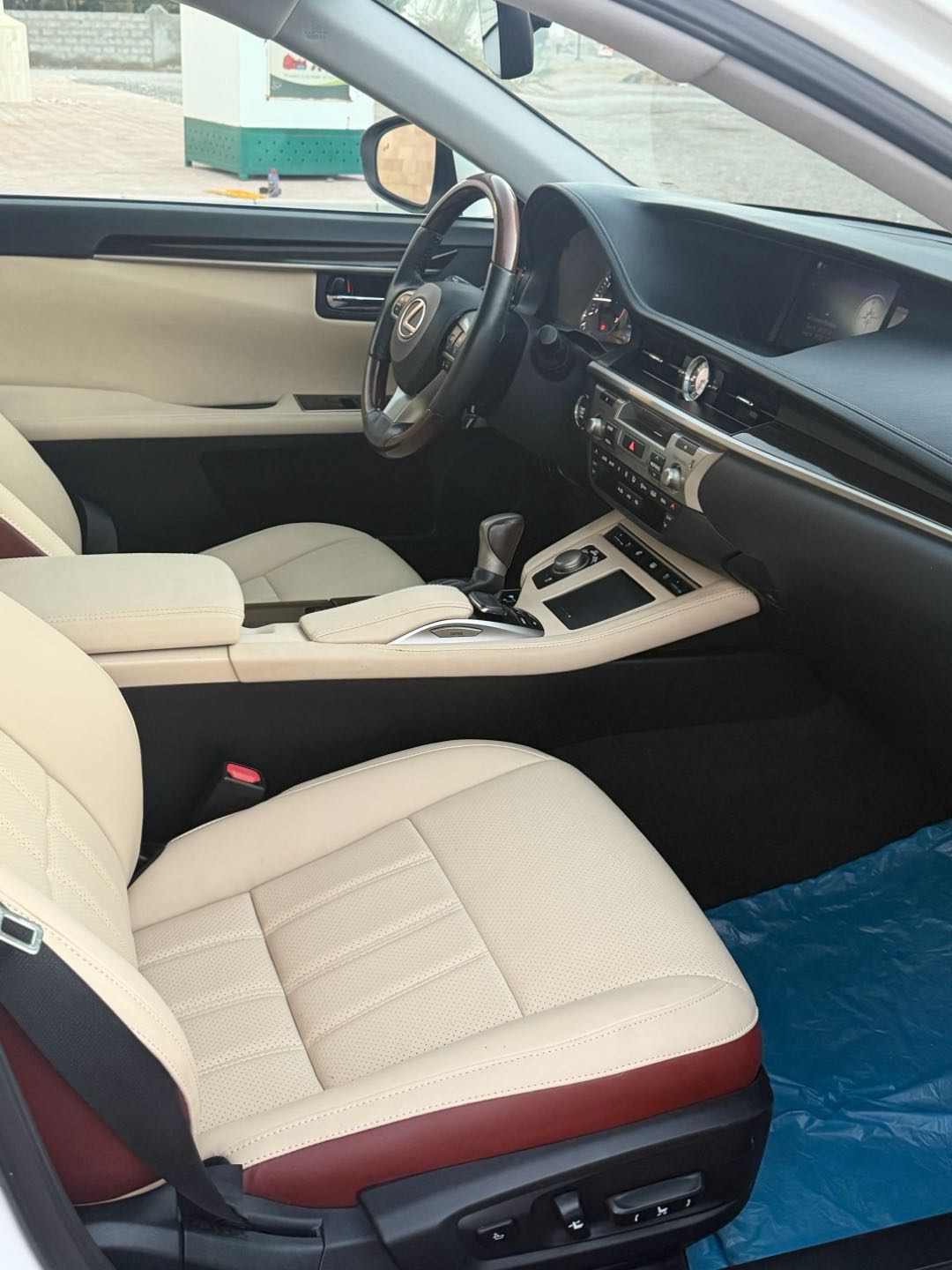 Car Image 2018 LEXUS ES 350