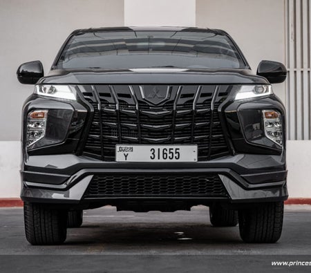 MITSUBISHI MONTERO 2022