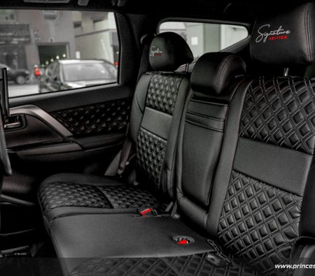 MITSUBISHI MONTERO 2022