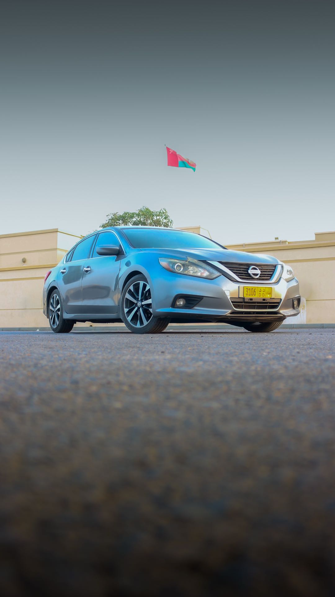 Car Image 2016 NISSAN ALTIMA SR