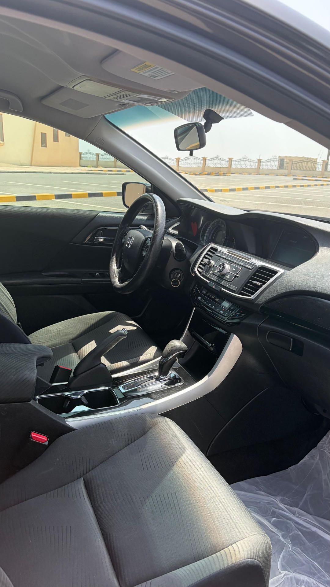 Car Image 2017 HONDA ACCORD LX