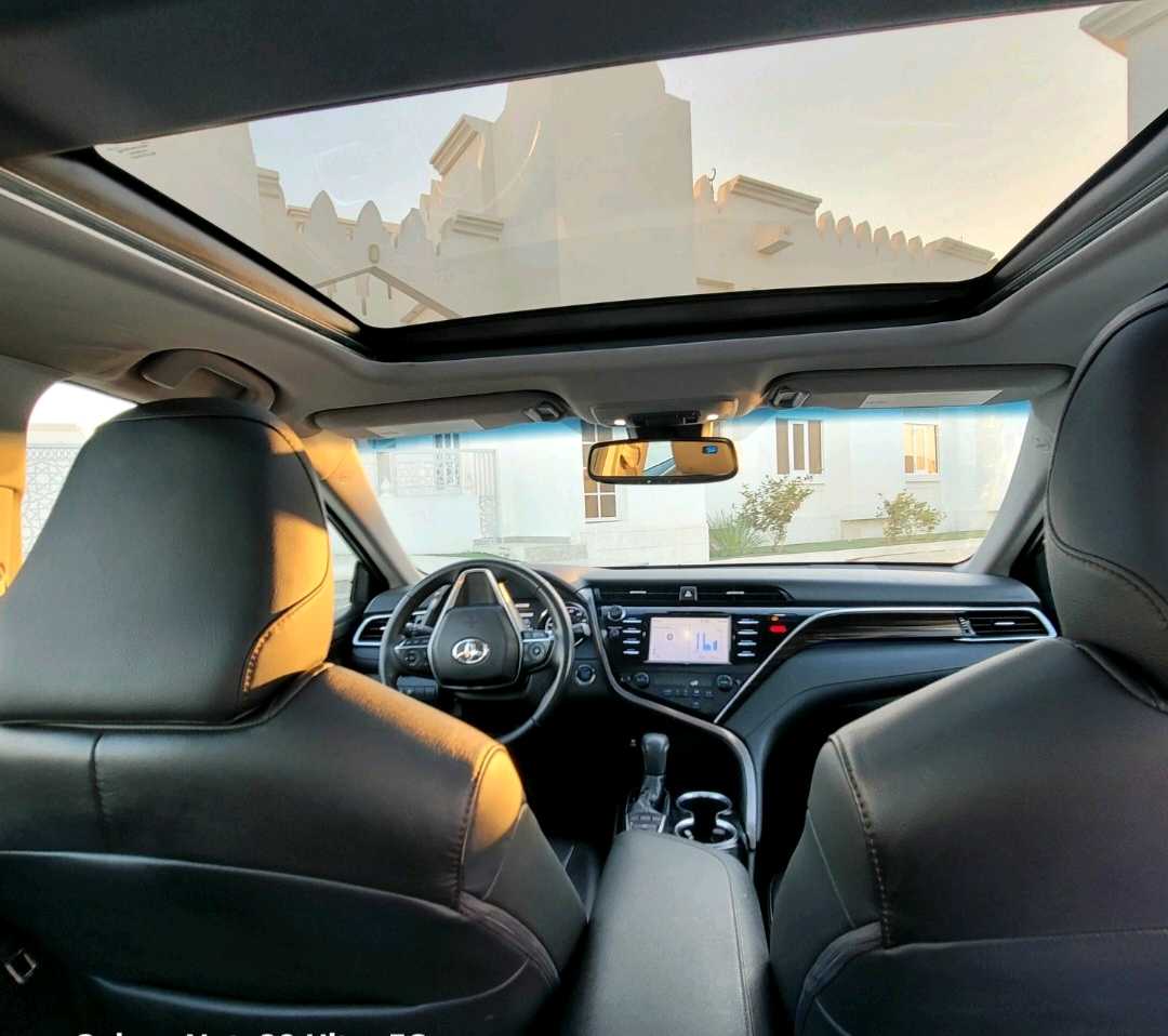 Car Image 2018 TOYOTA CAMRY XLE